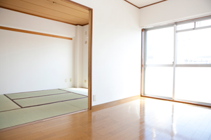 部屋内観